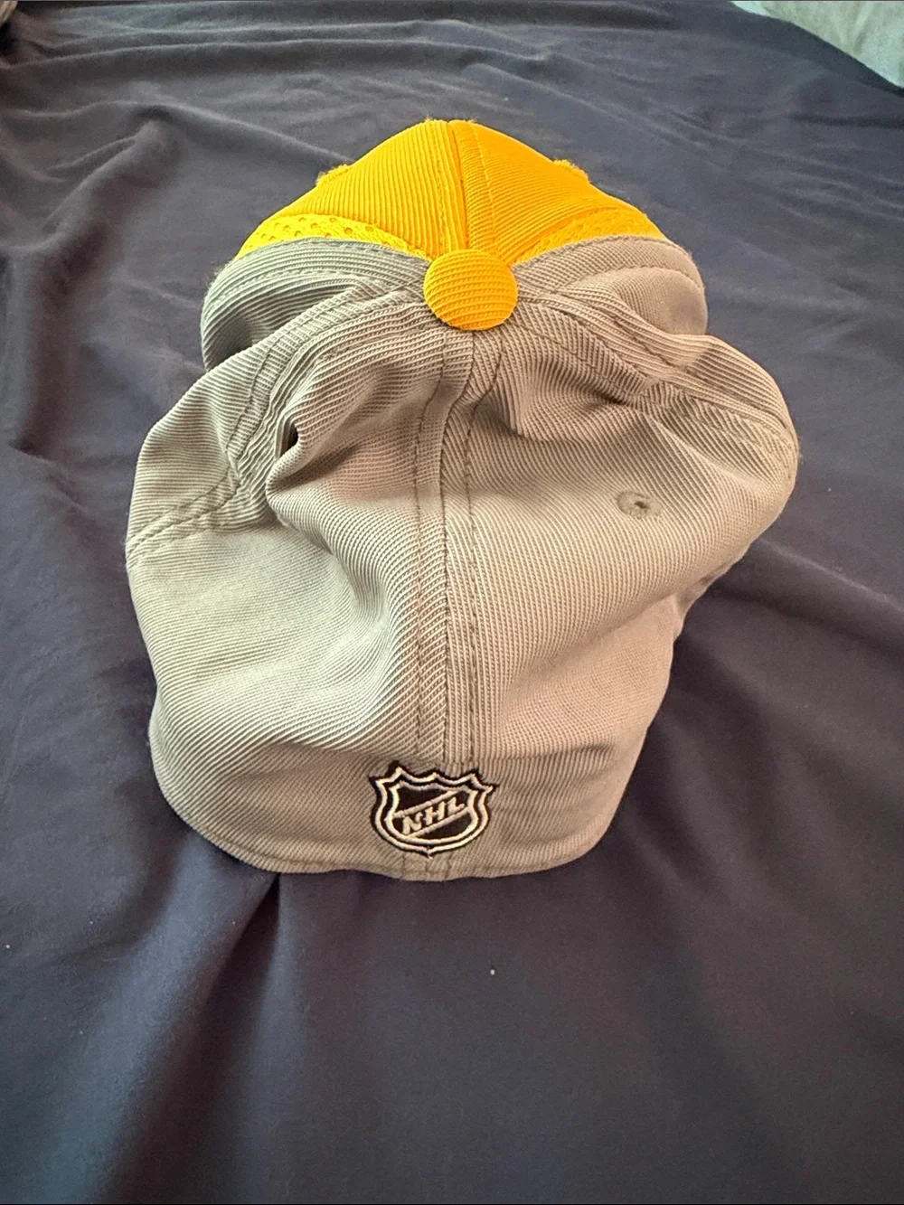 Reebok Yellow and Gray Boston Bruins Logo Cap - Picture 3 of 6
